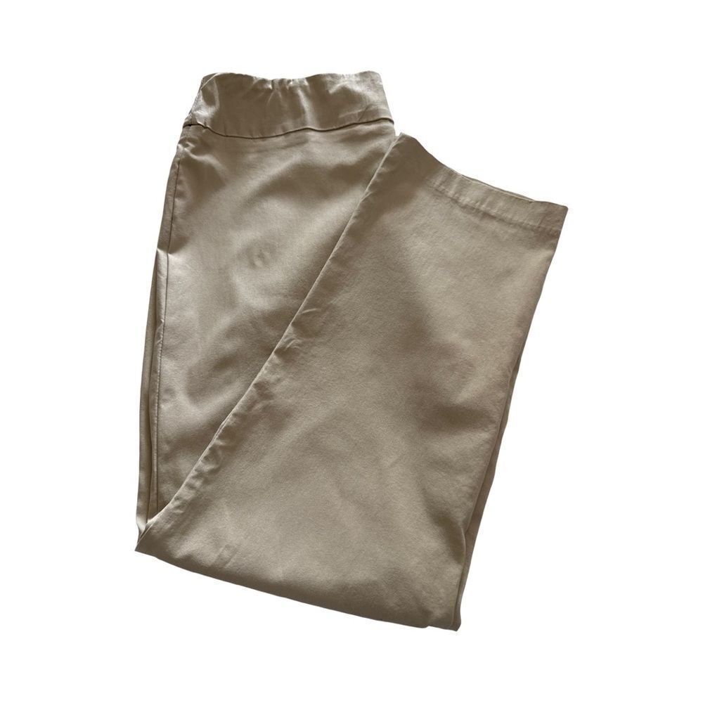 Lisette L Montreal Ankle Pants. Beige.